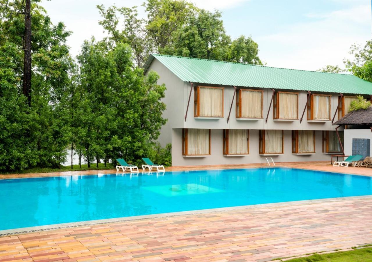 Whistling Woodzs Resort Dandeli Exterior foto
