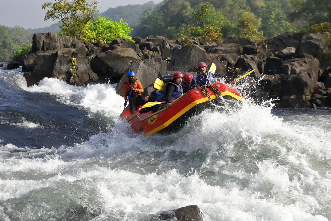 Whistling Woodzs Resort Dandeli Exterior foto