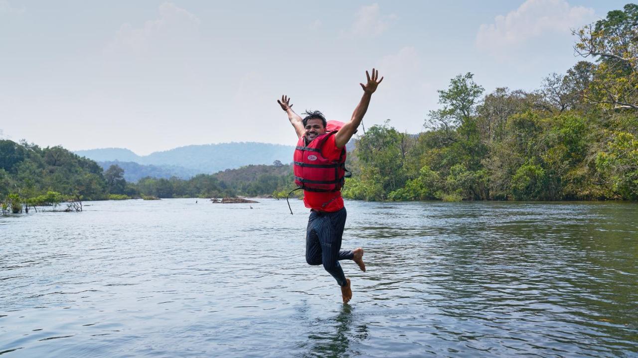 Whistling Woodzs Resort Dandeli Exterior foto